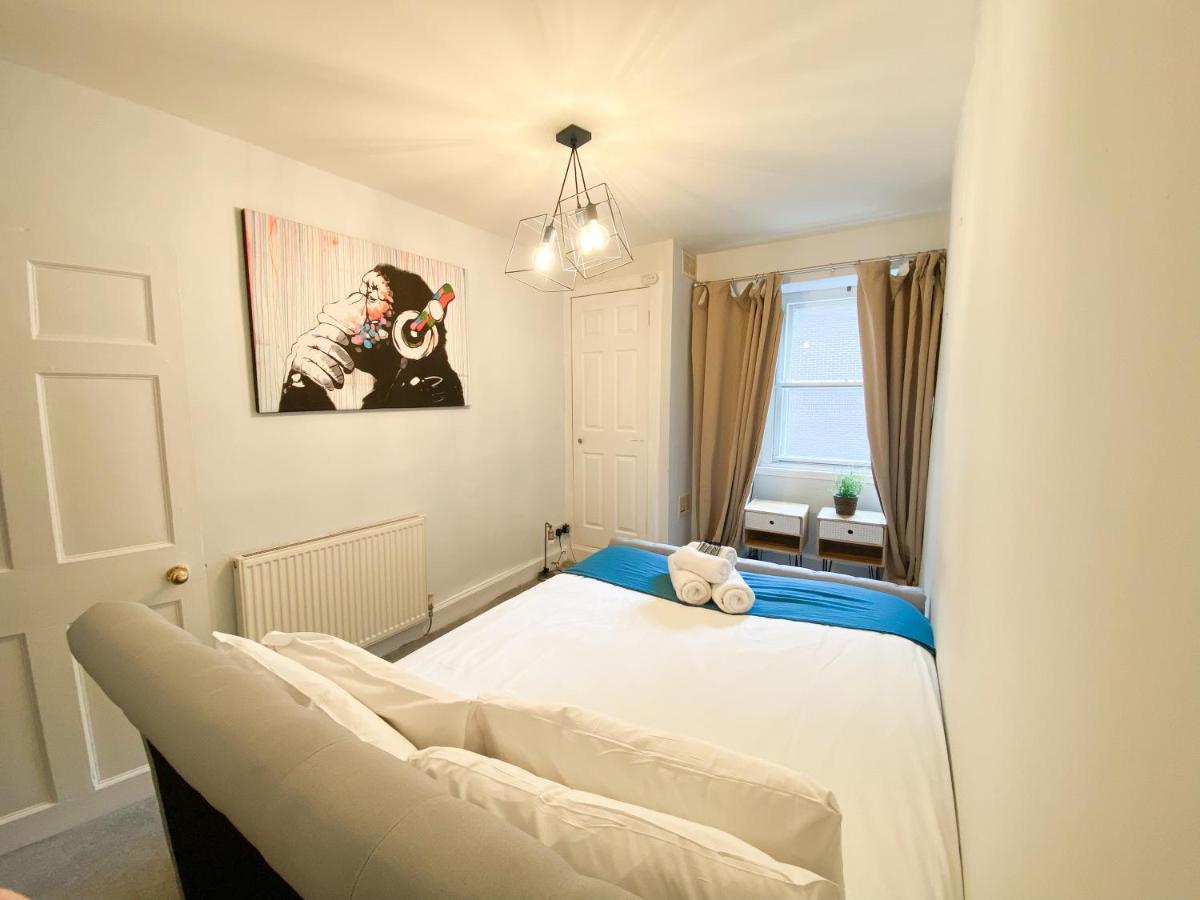 Rose Street'S Hidden Treasure- 2Bed Newly Refurbished Apt Edinburgh Exterior photo