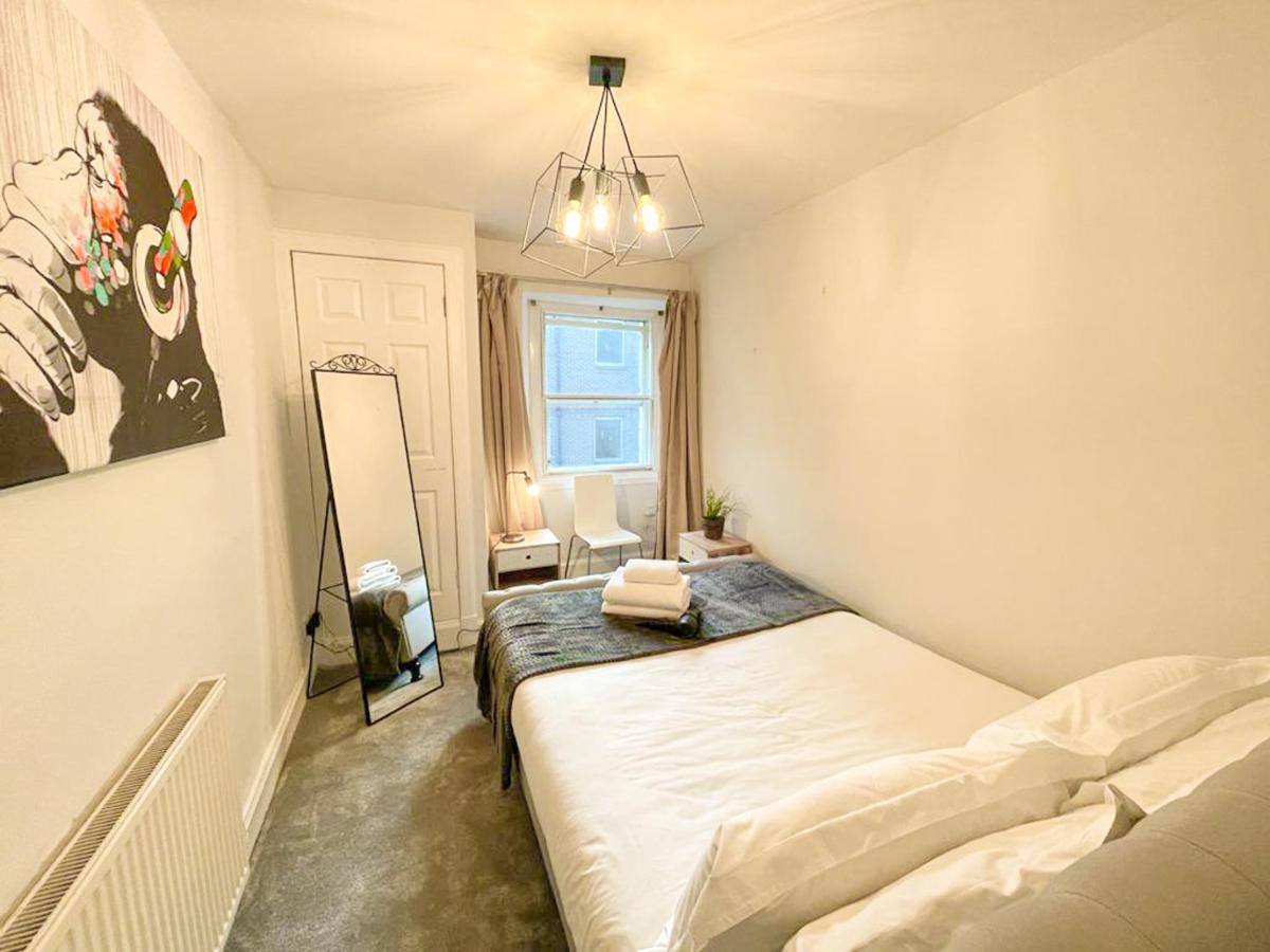 Rose Street'S Hidden Treasure- 2Bed Newly Refurbished Apt Edinburgh Exterior photo
